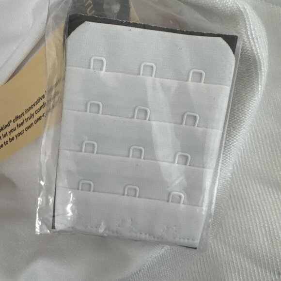 Truekind Daily Comfort Wireless Shaper Bra Women's S White NWT 0086 - Picture 8 of 15